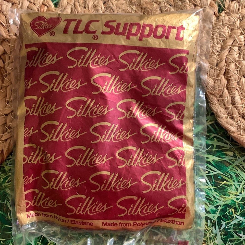 Silkies, TLC support 5 pair bundle, NWT - Picture 3 of 4